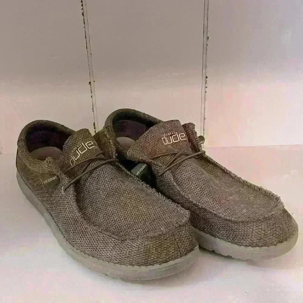 Hey Dude Men's Loafers in Brown